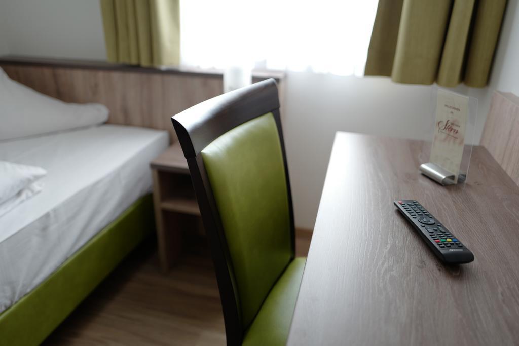 Hotel Stern Gersthofen Extérieur photo